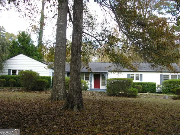 281 Lakeshore Dr, Milledgeville, GA 31061