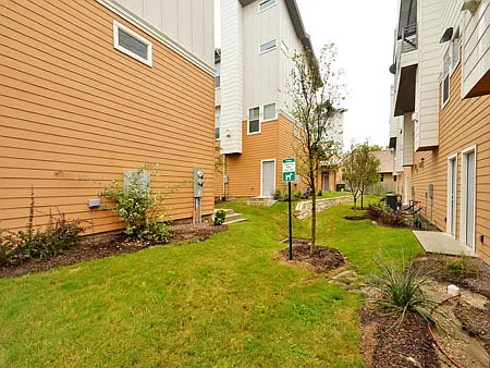 2606 Wilson St — Photo 11
