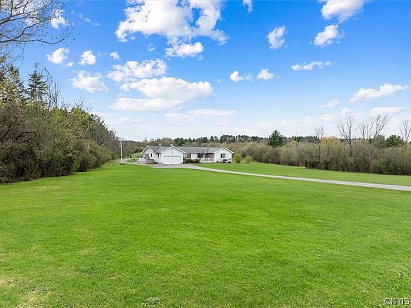2nd image of 4079 Griffin Rd