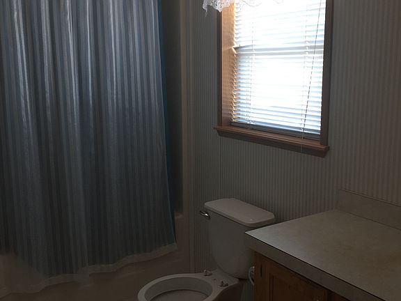 Main Bath