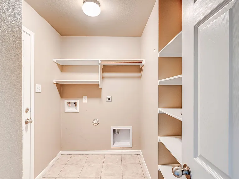 7431 Amber Meadow Loop — Photo 28