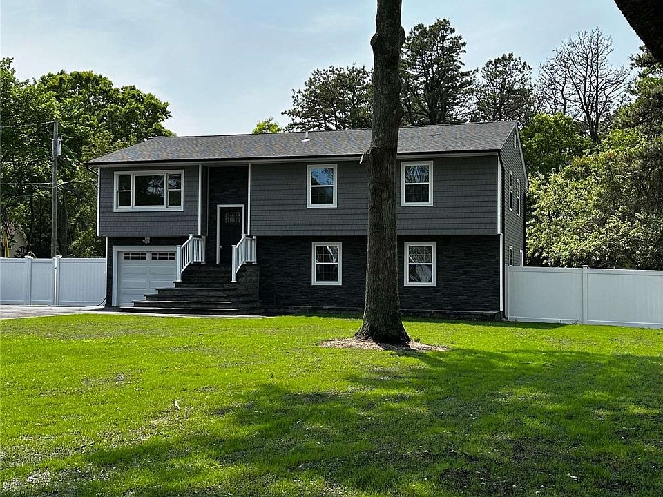 880 Old Medford Avenue, Medford, NY 11763 MLS 3481543 Zillow