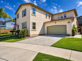 25072 Peppertree Ct, Corona, CA 92883