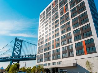 21 N Columbus Blvd #317, Philadelphia, PA 19106