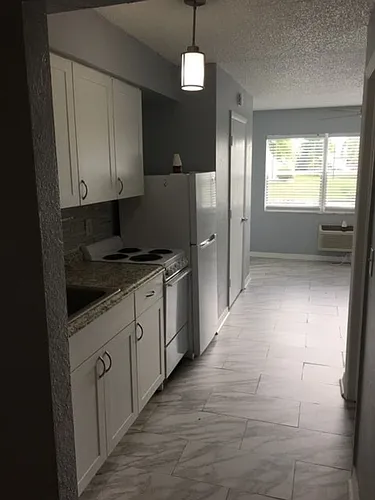 3817 Del Prado Blvd S Photo 1