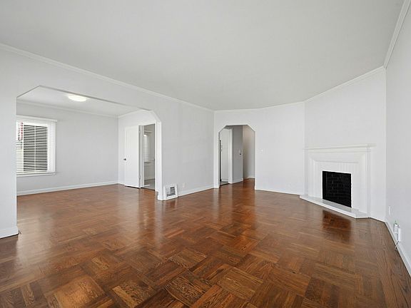 3rd image of 4439 Kirkham St