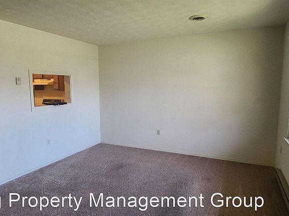 2nd image of 104 S 1st St #10942823