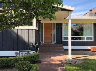 115 5th Ave W, Kirkland, WA 98033
