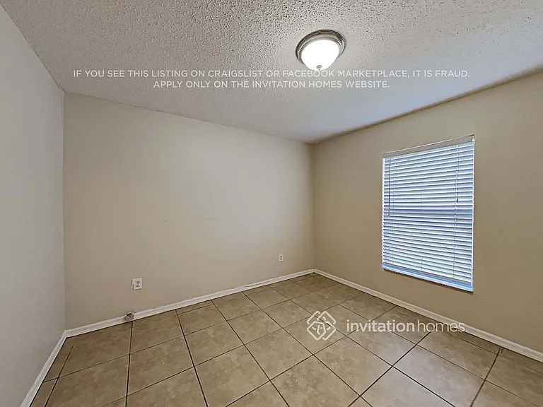 409 NW Concord Dr — Photo 13