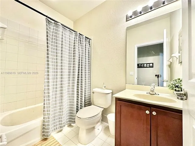 11403 NW 89th St #219 — Photo 8