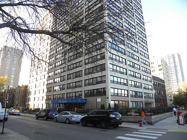 1st image of 4180 N Marine Dr APT 909