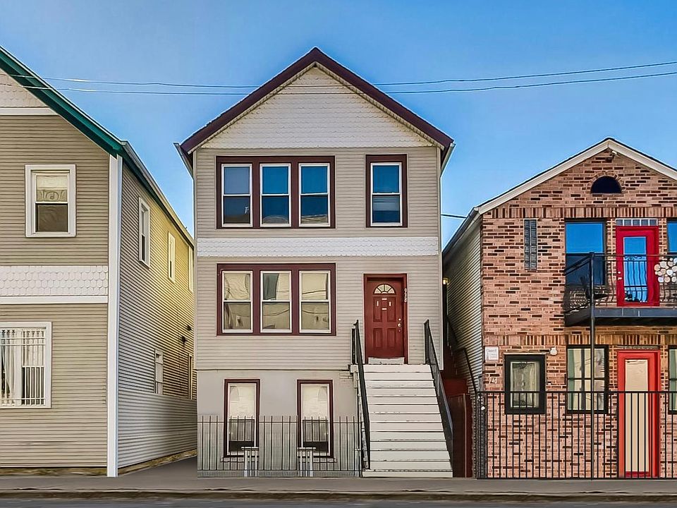 1st image of 938 N Noble St APT 1R
