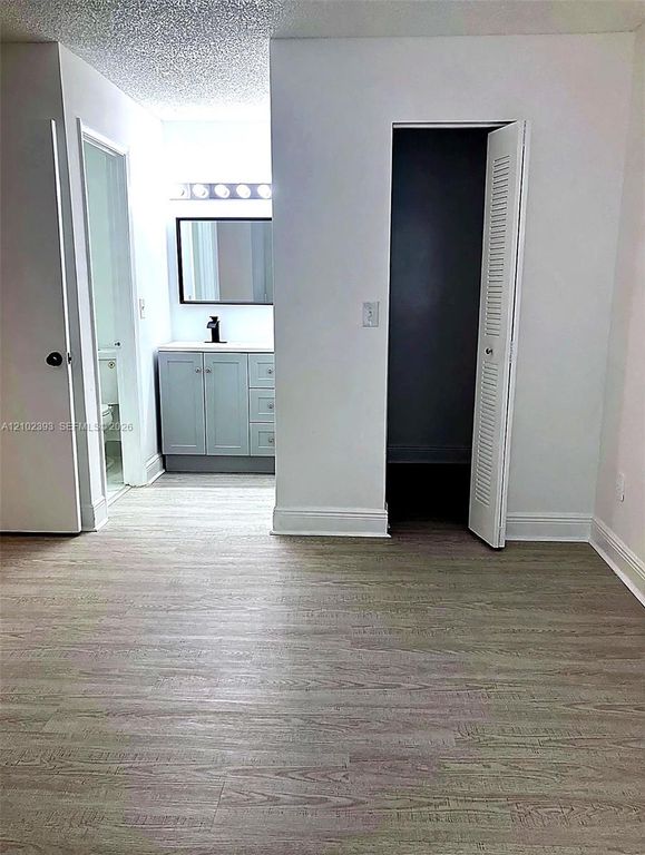 1263 SW 46th Ave APT 2105, photo 7