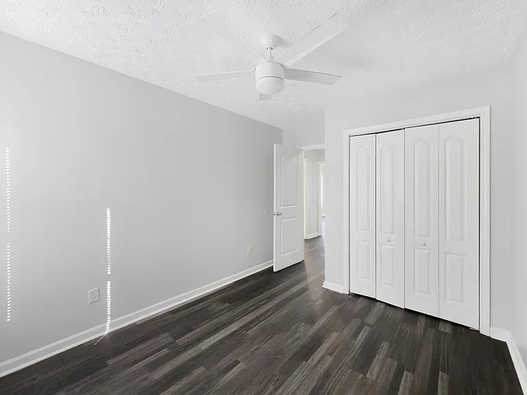 5539 Pineridge Ct — Photo 13