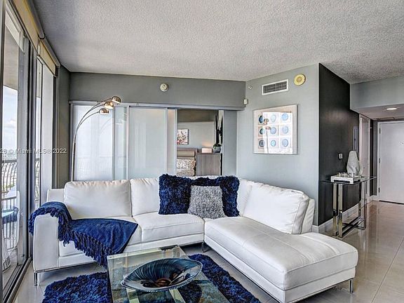 5th image of 1751 N Bayshore Dr Floor 17