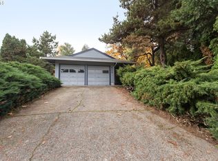 9010 SW Pinebrook Ct, Tigard, OR 97224