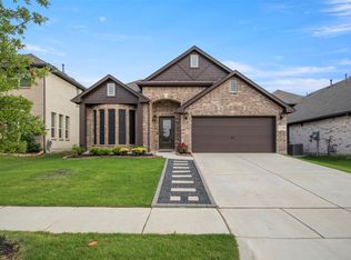 1248 Starlight Ave, Aubrey, TX 76227