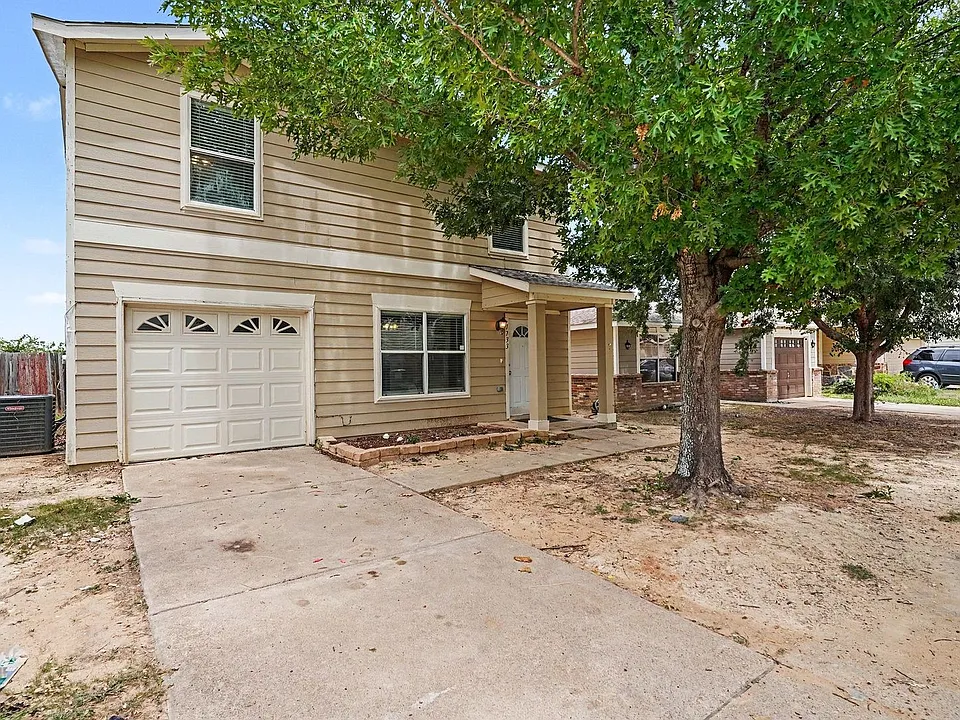 1733 Vineridge Ln