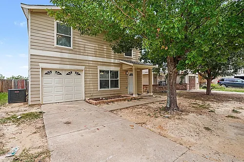 1733 Vineridge Ln Photo 1