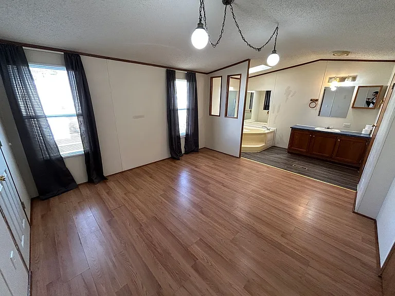 126 Amy Lou Ln — Photo 28