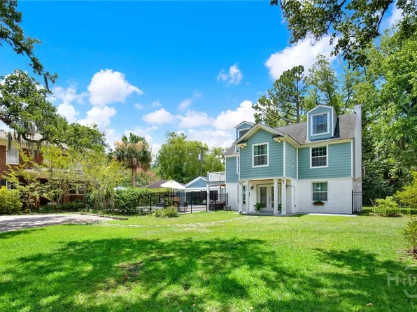 635 E Victory Drive, Savannah, GA 31405