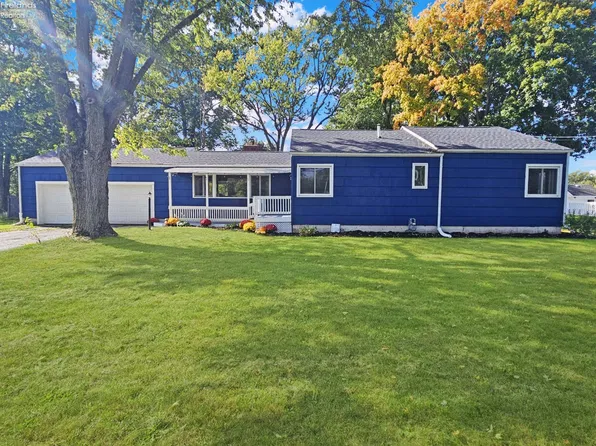 1580 S Main St, Clyde, OH 43410