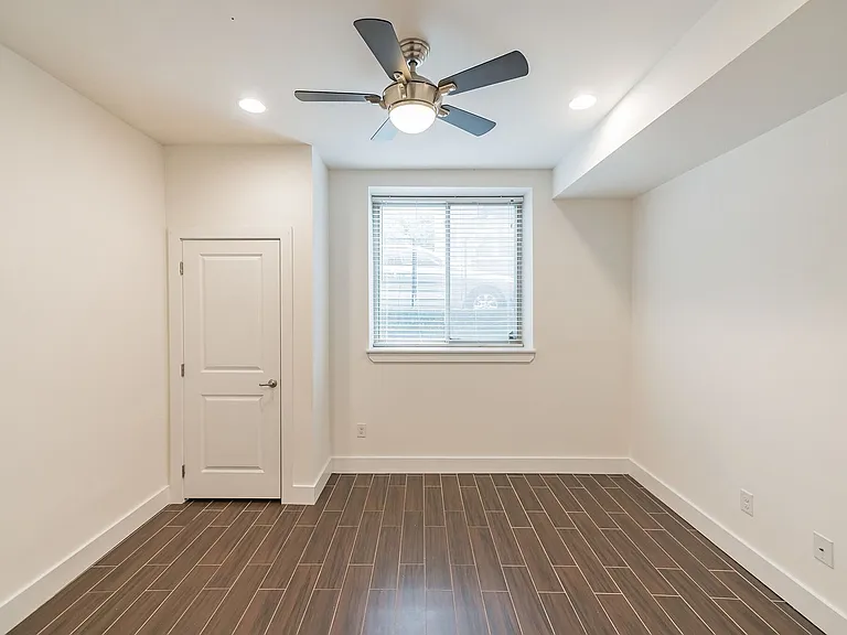 1612 Ogden St — Photo 16
