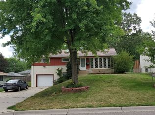 4542 Colorado Ave N, Crystal, MN 55422