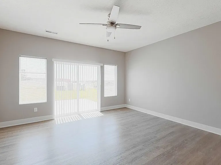 5057 W Stampede Ln — Photo 5