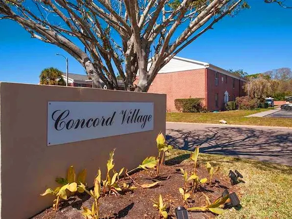 930 85th Ave N APT 103, Saint Petersburg, FL 33702
