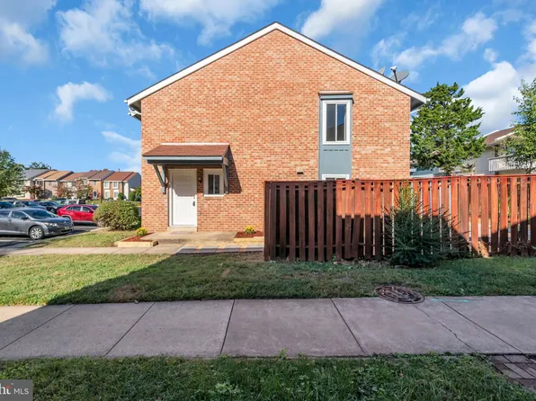13314 Apgar Pl, Herndon, VA 20170