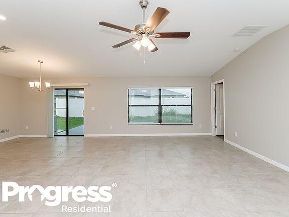 3rd image of 3246 Moulden Hollow Dr