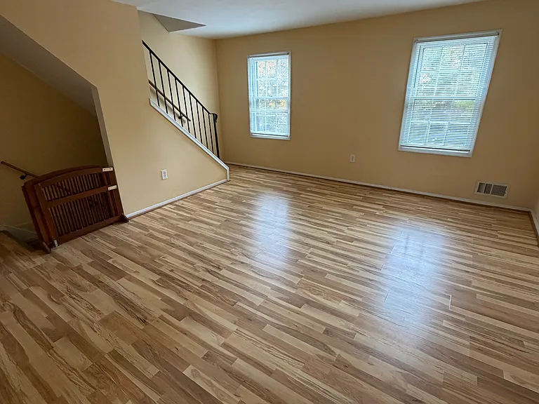 2794 Patrick Henry Dr — Photo 7