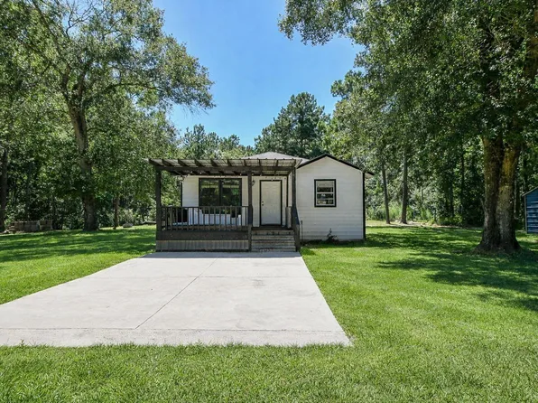 180 Maurine Ln, Cleveland, TX 77328
