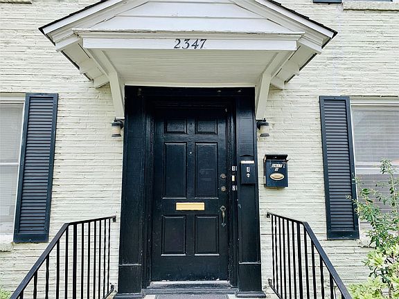 2nd image of 2347 Sheridan St APT 1A