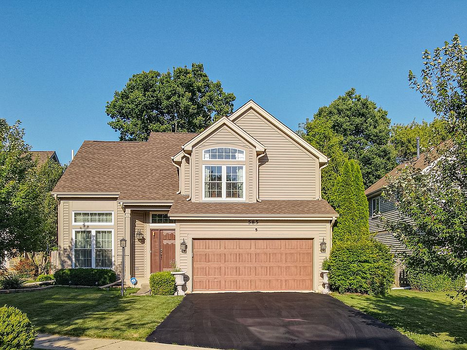1st image of 585 Marseilles Cir