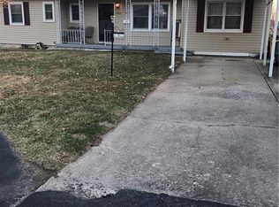 15913 E T C Lea Rd, Independence, MO 64050