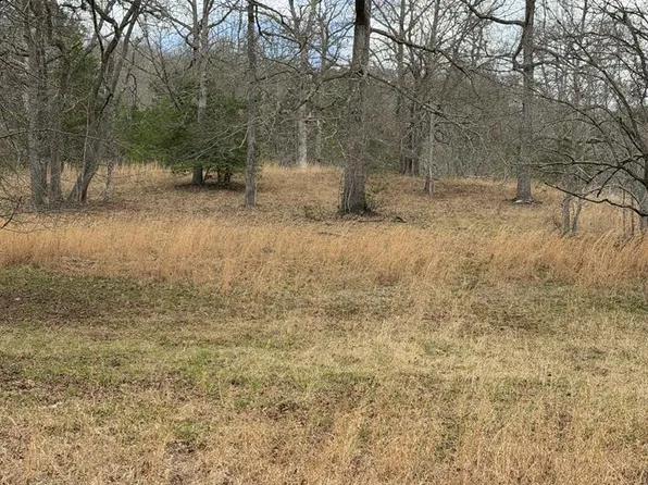 2-5 Country Ln, Murphy, NC 28906