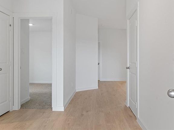 5th image of 1603 Mazzini Dr