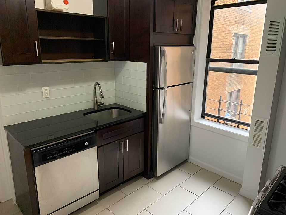 1st image of 700 W 175th St APT 5H