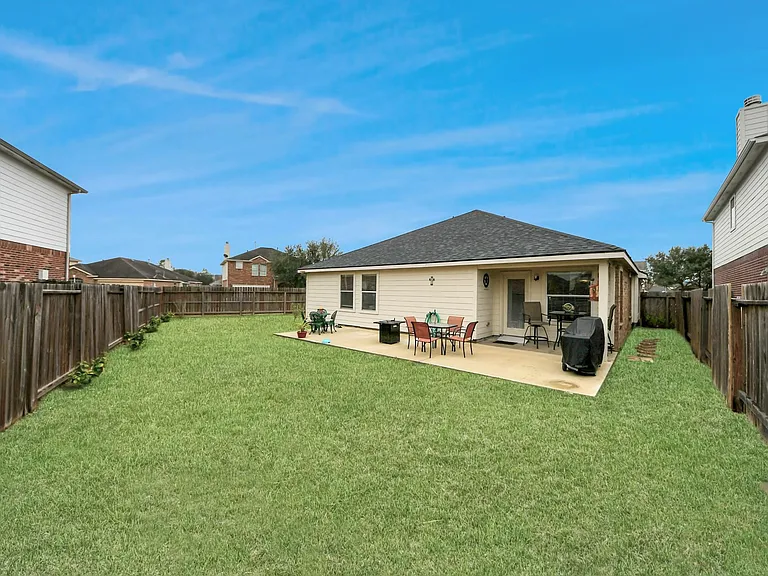 2507 Cypress Springs Ct — Photo 47
