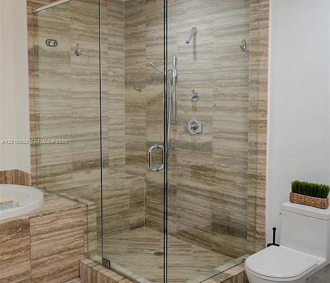 15901 Collins Ave #1102 — Photo 10