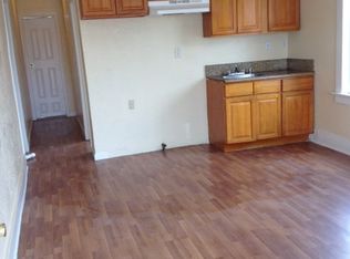 210 W 52nd Pl, Los Angeles, CA 90037