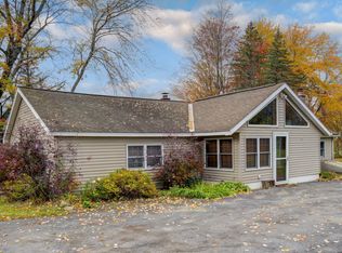 1023 Kania Rd, Amsterdam, NY 12010