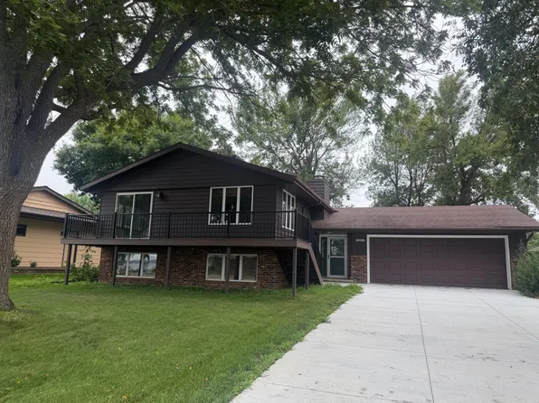 1961 S Shore Dr, Worthington, MN 56187