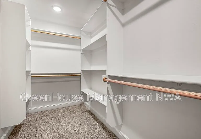 971 Redfree Dr — Photo 15