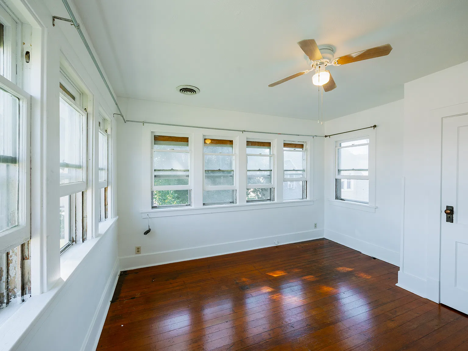 1 bed, 882 sqft, $850 — Photo 2