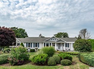 17 Champlin Dr, Westerly, RI 02891