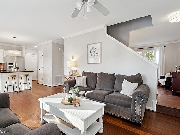 4th image of 5791 Birch White Ct