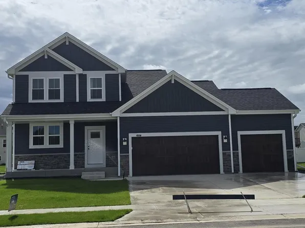 1517 Patton DRIVE, Hartford, WI 53027